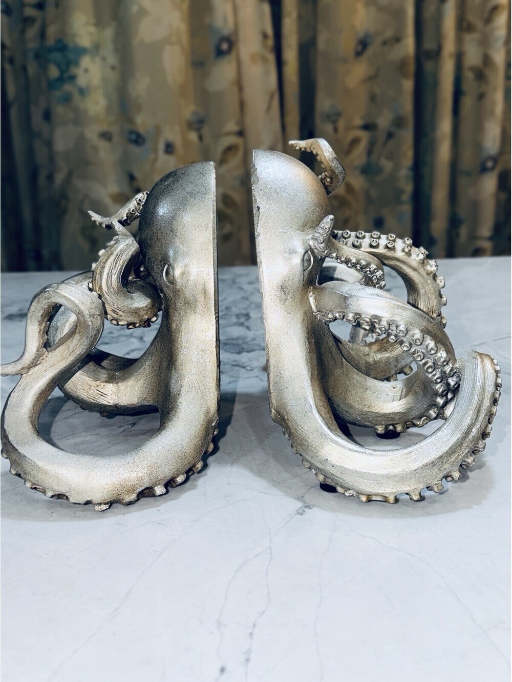 Creative Co-op Octopus Bookends Silver Resin Set of 2 Coastal Decor DA7837